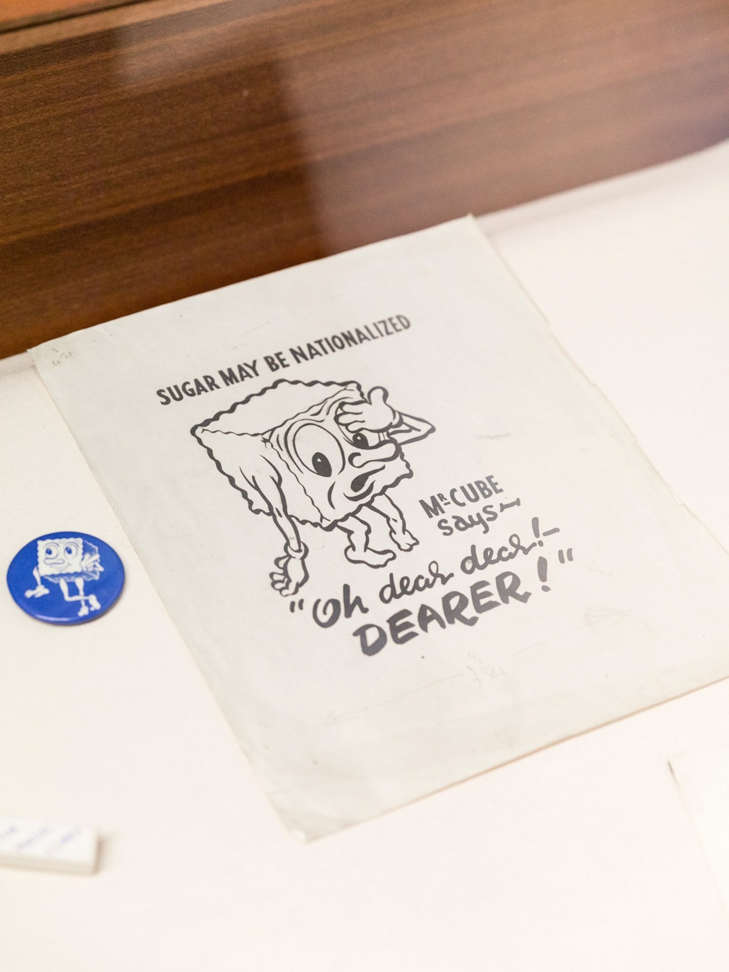 A cartoon of a sugar cube in the Tate & Lyle factory