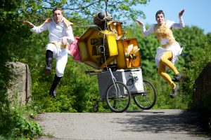 FeastFest: Bee Cart