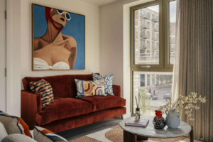 Dress to impress: Balcony dressing event