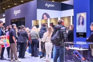 Salon International